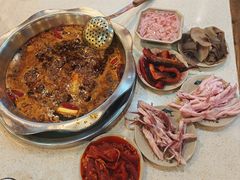 -九尺赵老四鲜鹅肠火锅