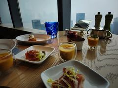 -潮餐厅·云端江景西餐厅·杭州柏悦酒店
