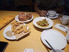 -关东小磨东北菜(上海长风大悦城店)