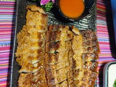 -香巴拉云南餐厅(华莱坞店)