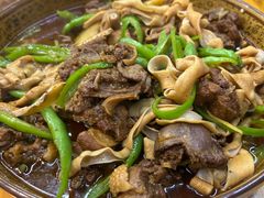 -一品红烧鸭特色川菜(三岔湖店)