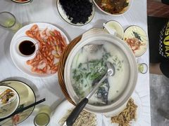 -天乐农家鱼头王(天目湖店)