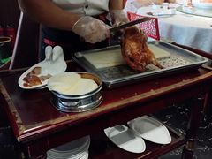 -湖庭壹品鸭王·传统北京烤鸭·别墅私房菜·庭院宵夜(江宁店)