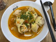 金汤酸菜抄手-大熊抄手(万达店)