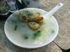 -银记肠粉店(新港西路店)