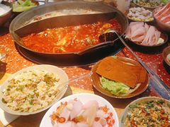 -赵美丽·重庆社区火锅·直营店(火车东站·中豪国际店)