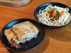 热干面-莲餐厅·湖北菜·藕汤是头牌(愚园路店)