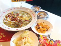 -禄鼎记·排队俩小时都要吃的酸菜鱼(石牌桥店)
