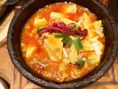 -云海肴·汽锅鸡·云南菜(天山百盛优客店)