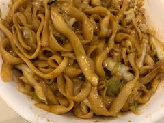 特色葱油肉炒面-唐晋人家(源深路店)