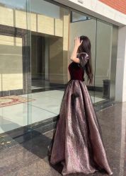 -柏拉图婚纱馆