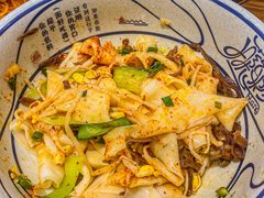 -陇上秦轩西安biangbiang面(朝龙汇店)