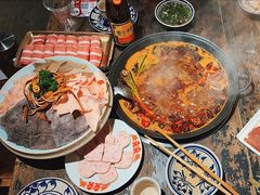 -旧街市鲜货老火锅(大光路店)