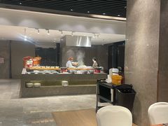 -武汉世茂希尔顿酒店·汇·全日餐厅