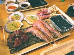 -炙忧烤肉屋(中国铁建广场店)