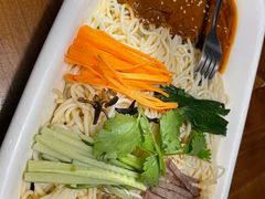 老昆明凉拌牛肉米线-雀舞云南菜(天津天河城购物中心店)