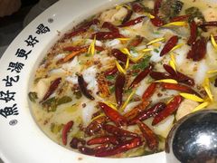 -江渔儿酸菜鱼(港湾1号店)