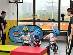 -侎宝运动成长中心(嘉定大融城店)