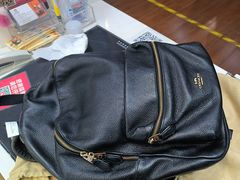 -爱革·奢品·鞋包·衣物·家居(博荟广场店)