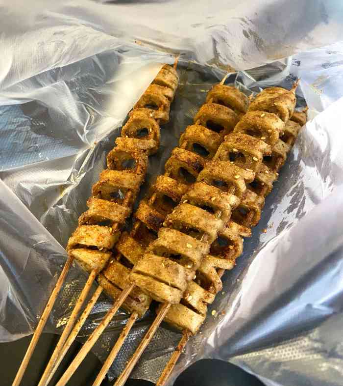 一九七零徽派烤面筋(连锁总店)-"朋友给我们强烈安利它家鸡爪门头看着