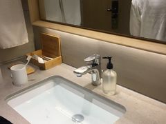 -全季酒店(上海金桥路地铁站店)