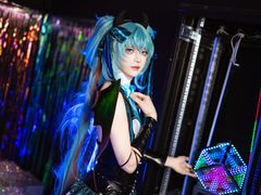 -米游妙妙屋cosplay换装自拍摄影体验馆