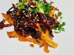 -纳鲁孜·新疆特色餐厅(上海悦荟广场店)