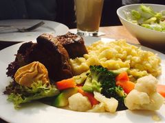 Geneva-Geneva日内瓦餐厅(西郊宝成花苑店)