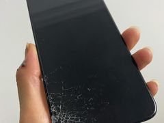 -爱畅享华为苹果手机维修服务(虹口龙之梦店)