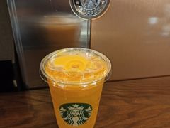 -星巴克(杭州西湖银泰1F店)