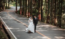 点击看大图 -挪娅婚纱摄影皇家会所
