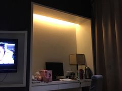 -香榭丽酒店(海宁皮革城店)