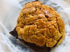 猪扒菠萝包-渔记茶餐厅(渔村店)
