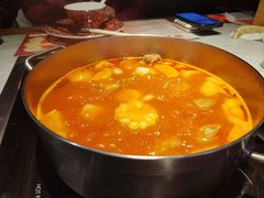 -尚尚仙·酸汤猪手·猪肚鸡火锅(华联万柳购物中心店)