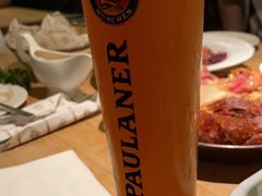 黄啤黑啤-宝莱纳餐厅(滨江店)