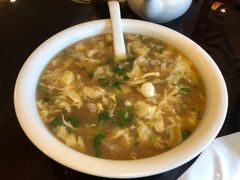 疙瘩汤-喜乐餐厅•灯笼虾球首创者•本地小海鲜(二马路店)