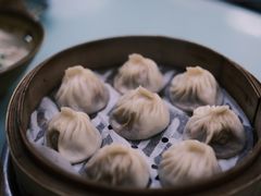 蟹黄汤包-食惠里小笼包面馆(越秀店)