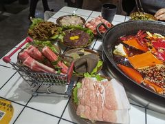 -扎起市井老火锅(乐山总店)