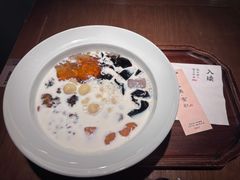 -RUXU入续糖水铺与包(卓悦中心店)