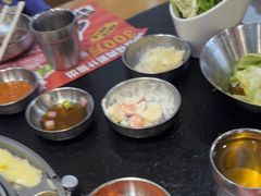 -GOGIYA·咕叽吖韩国传统烤肉店(东方新天地店)