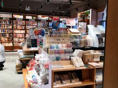 -新华书店(永安路店)