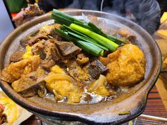 精品牛腩牛杂煲-沙胆彪炭炉牛杂煲(成都玉林店)