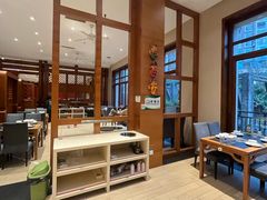 -黔蘑菇四季餐厅(观山湖店)