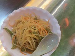 -金杨拉面王小吃面馆·牛三宝面·红烧牛肉粉