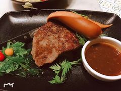 -绿茵阁(体育西分店)