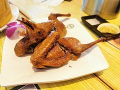 烤乳鸽-添好运点心专门店(百老汇店)