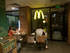 -麦当劳(虹梅路地铁站店)
