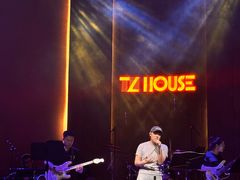 -TZ House音乐现场(来福士中心店)