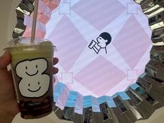 -喜茶(迪士尼小镇DP店)