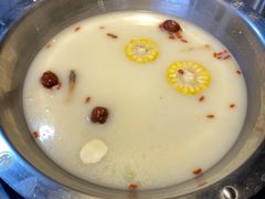 营养奶汤锅底-七秒鱼·斑鱼火锅(太阳城店)